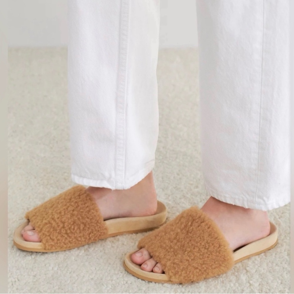 Jenni Kayne Shearling Slides - Size 8 (38)